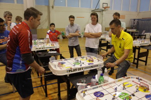 Titov mot "Ekis" i veteranfinalen. Foto: Andrei Kniaziuk